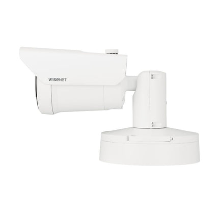 Hanwha Wisenet 6MP Outdoor Bullet Camera, H.265, 30fps, 40m IR, IK10, 4.4-9.3mm - HAN-XNO-C8083R