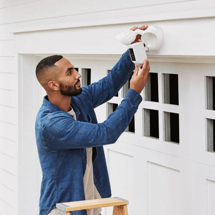 Ring Outdoor Security Camera: Floodlight Cam Wired Plus